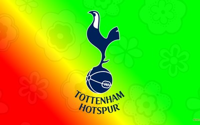 龙珠体育-加布里埃尔与门将配合失误丢球