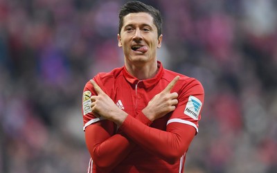 龙珠体育热评-穆德里克这速度堪比博尔特