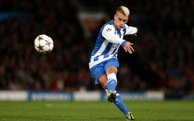 龙珠体育独家-西蒙尼儿子首次入选一线队名单